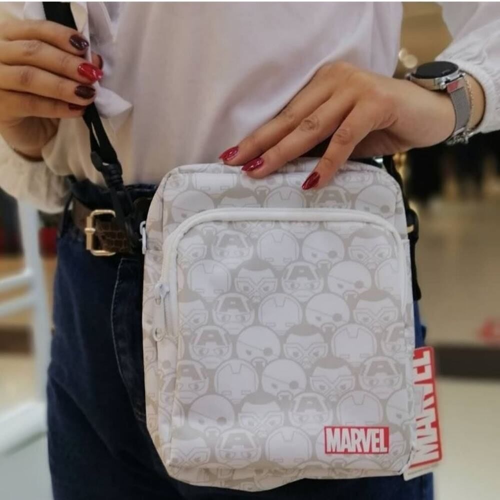 Marvel Avengers cartoon head small gray crossbody bag